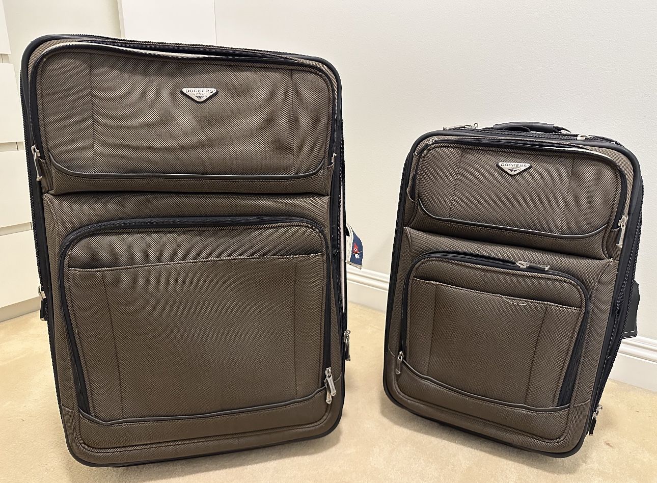 Dockers Suitcase & Carry-On Luggage