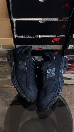 New Balance 2002R 'Black Metallic'