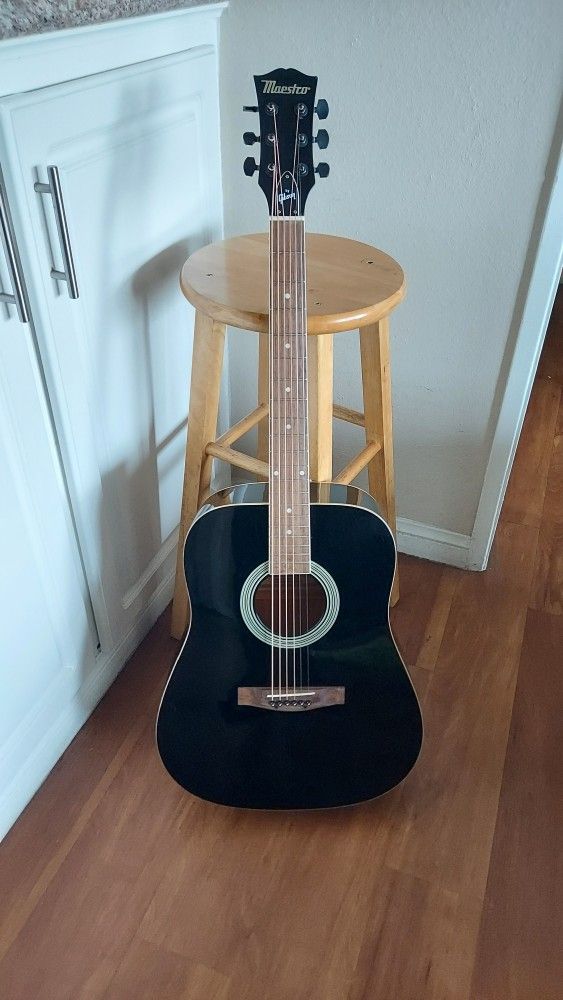 Black Guitar Excellent Condition 