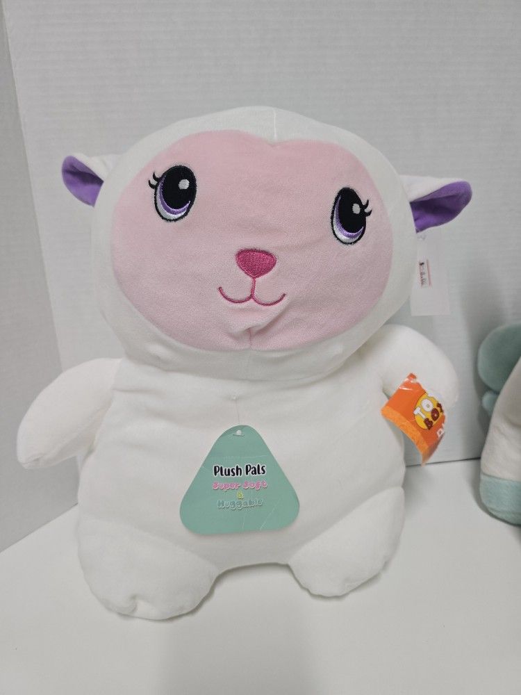 Plush Pals Lamb @ToyBros