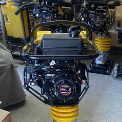 Tapping rammer compactor