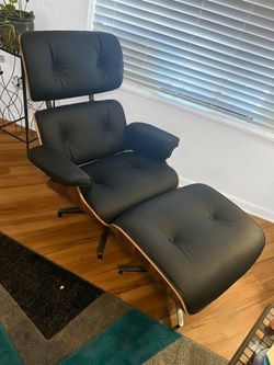 Mid-Century Modern Eames-Style Lounge Chair and Ottoman - Premium Black Leather