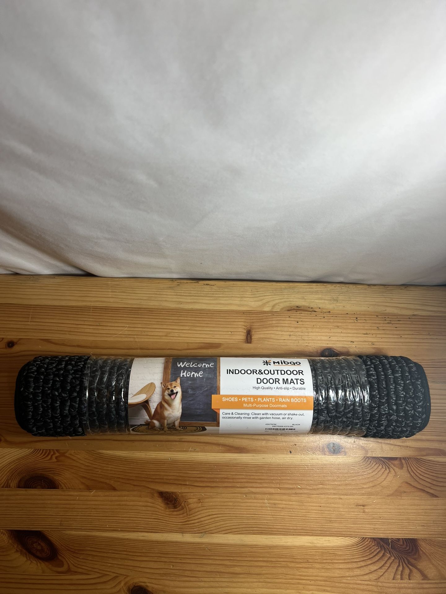 Mibao Indoor Door Mat, 18" x 30", Dirt Trapper Entrance Doormat, Non-Slip Low Profile Machine Washable Mat, Dog Door Mat, Super Absorbent Welcome Mat