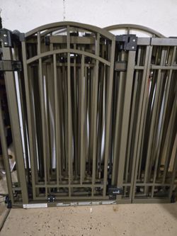 Summer Metal  Gate