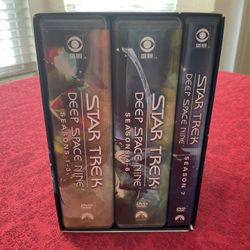 Complete Set Star Trek Deep Space Nine -7 Seasons 48 DVD’s.