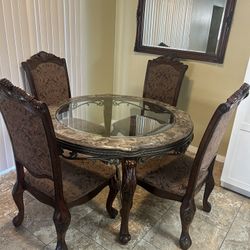 Gorgeous Marge Carson Round Table Set With 4 Chairs and Mirror On Wall! 