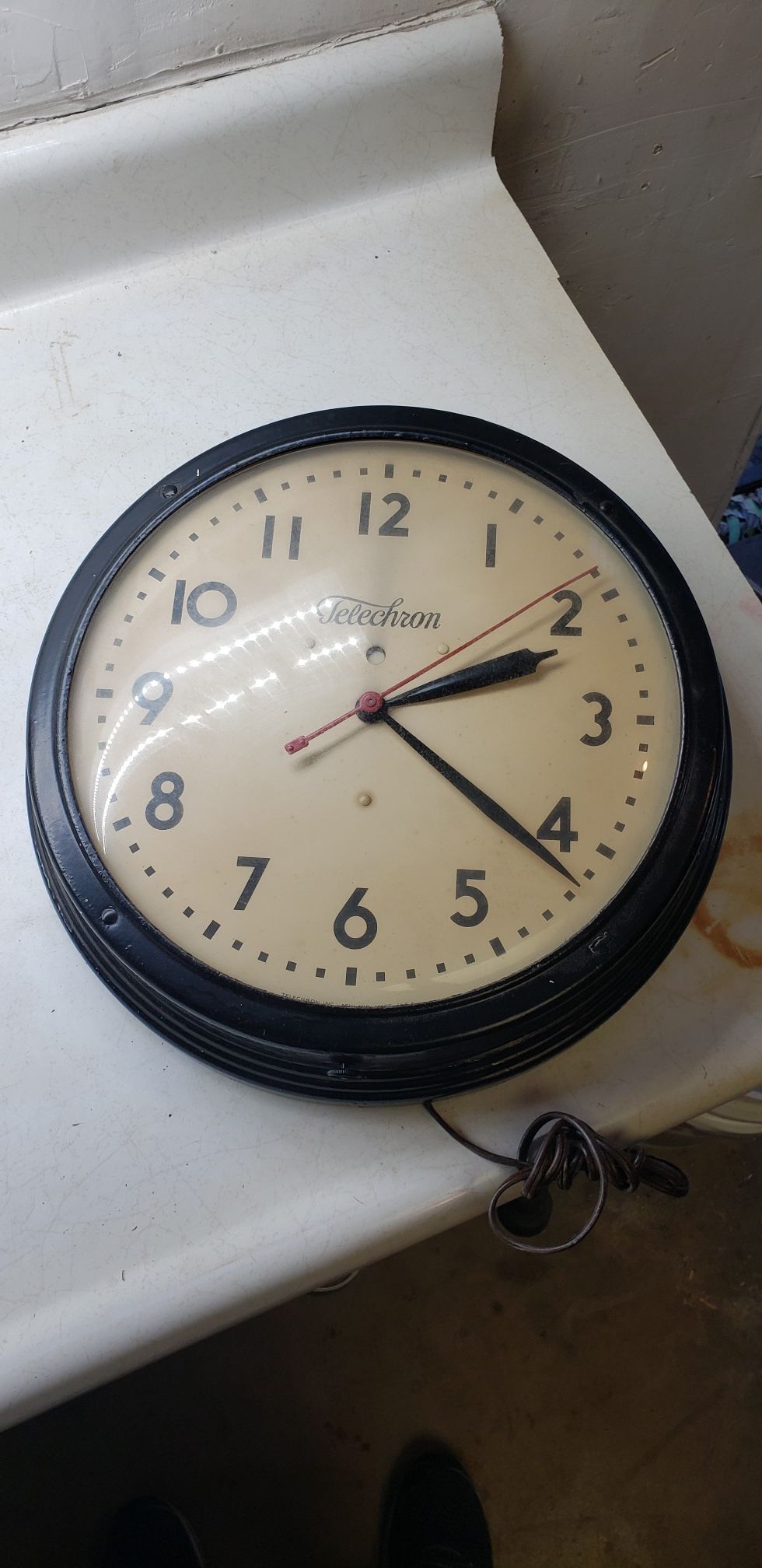 Vintage Warren Telechron Wall Clock Fiber Case 1H(contact info removed)s