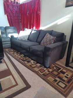 Beautiful Sofa Almost New