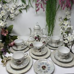 Vintage Made in Japan Lusterware Tea Set – 19 Pieces + 1 fixed handle sugar with lid free.Courting Couple Patter