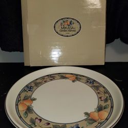 Mikasa Plate