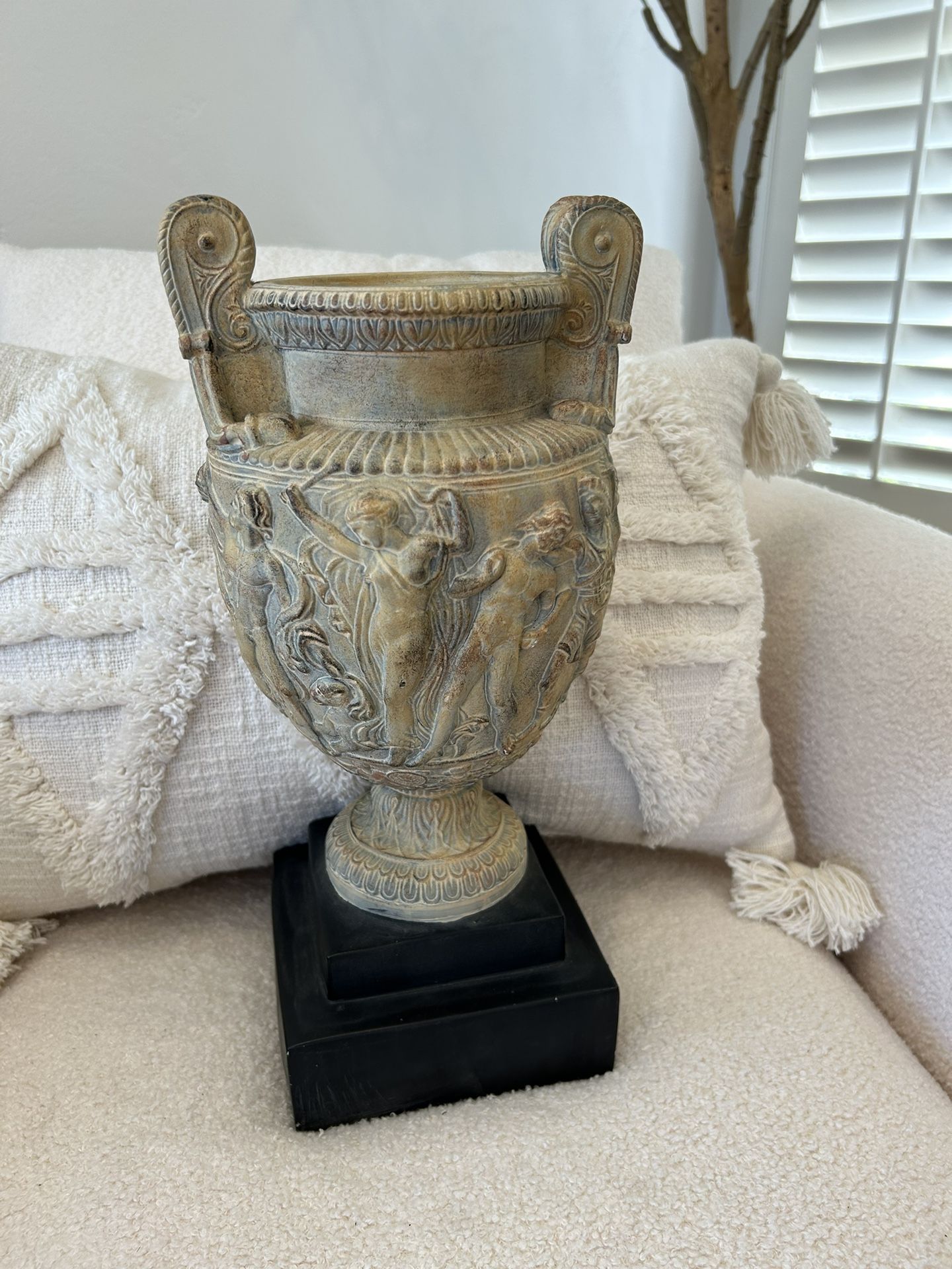 Alva Museum's Replica of a Roman Trophy Urn Vase Heavy Large Stone Sculpture Table Decor Signed 80’s Vintage Collectible Statue Bookshelf Centerpiece