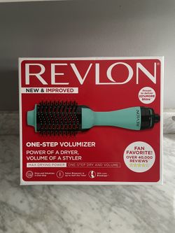 NIB Revlon One-Step Styler