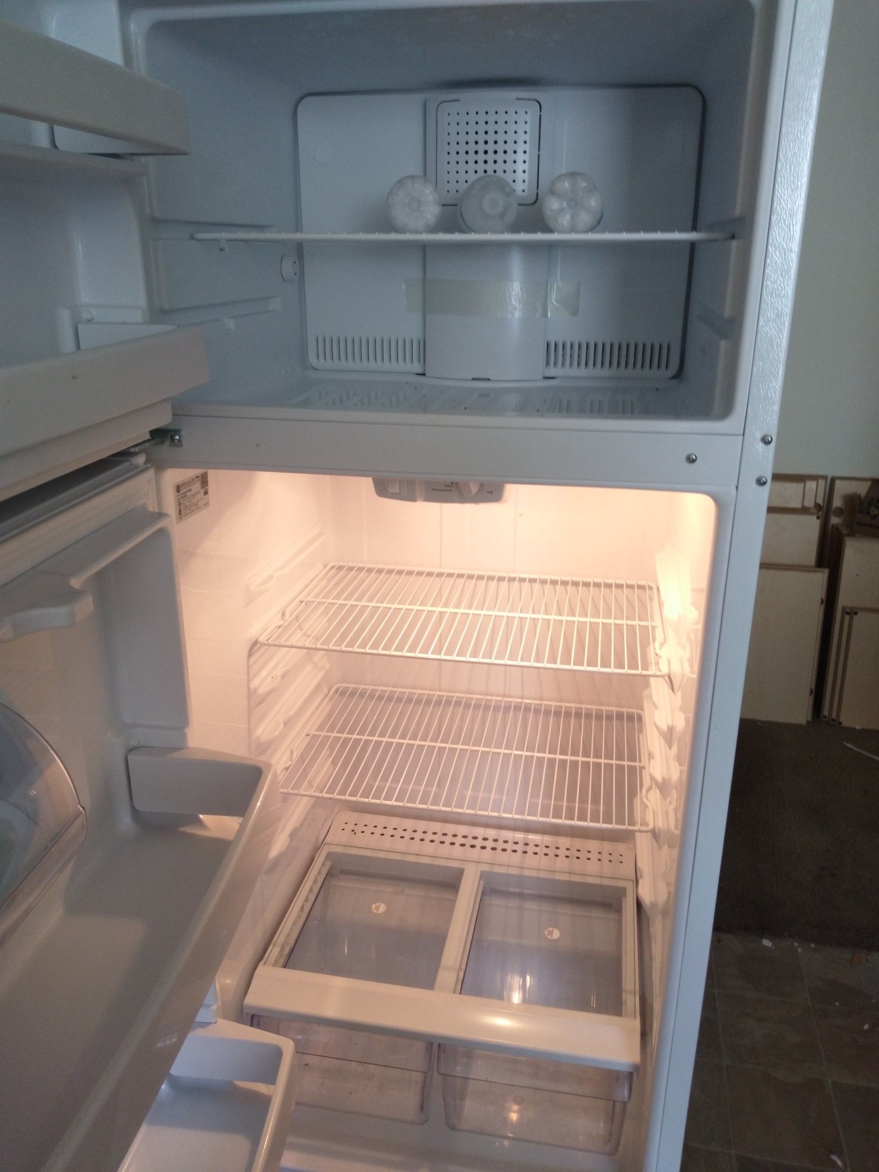 2018 model GE refrigerator