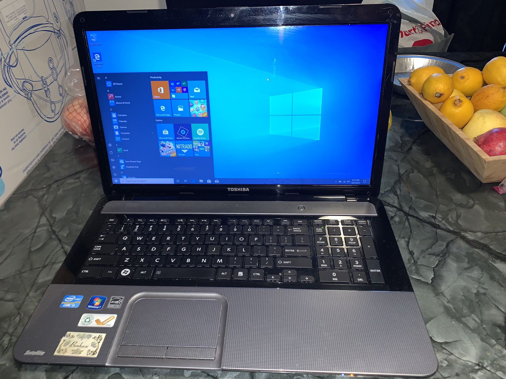 TOSHIBA 17INCH LAPTOP INTEL i3 PROCESSOR WINDOWS 10 AND MORE