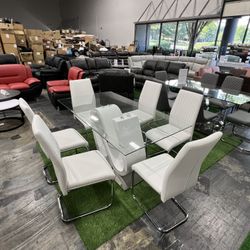 Modern Dining Table With 6 Chairs / Mesa de comedor moderna con 6 sillas