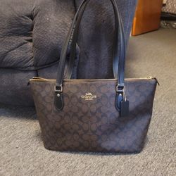 Coach Bag  Brown Patterned Very Good Codition 