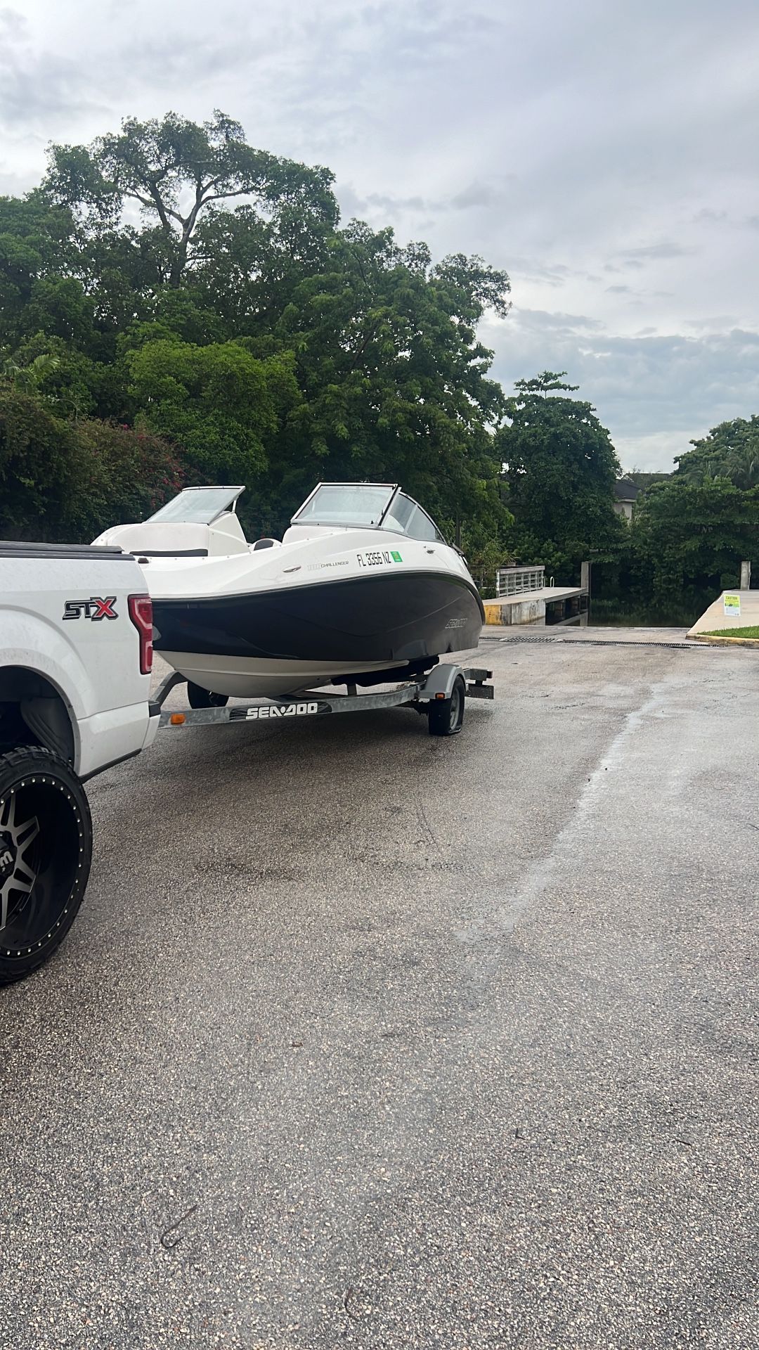 2009 Challenger 180 Seadoo