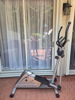Elliptical Machine y cover