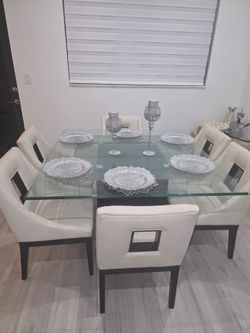 Juego de comedor moderno con 6 sillas el Dorado Furniture