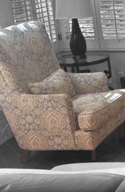 Moving out sale