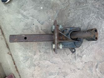Pintle hook hitch