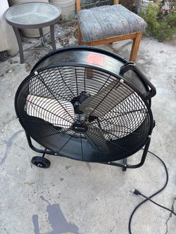 Utilitech 24" High-Velocity Roll-Around Industrial Drum Fan – Black