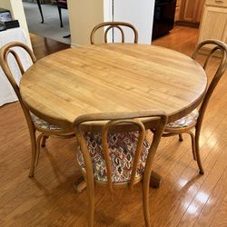Butcher Block Kitchen Table And Chairs