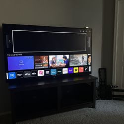 70” LG 4K Smart TV (70UP7070PUE) – Great Condition + Wall Mount Included