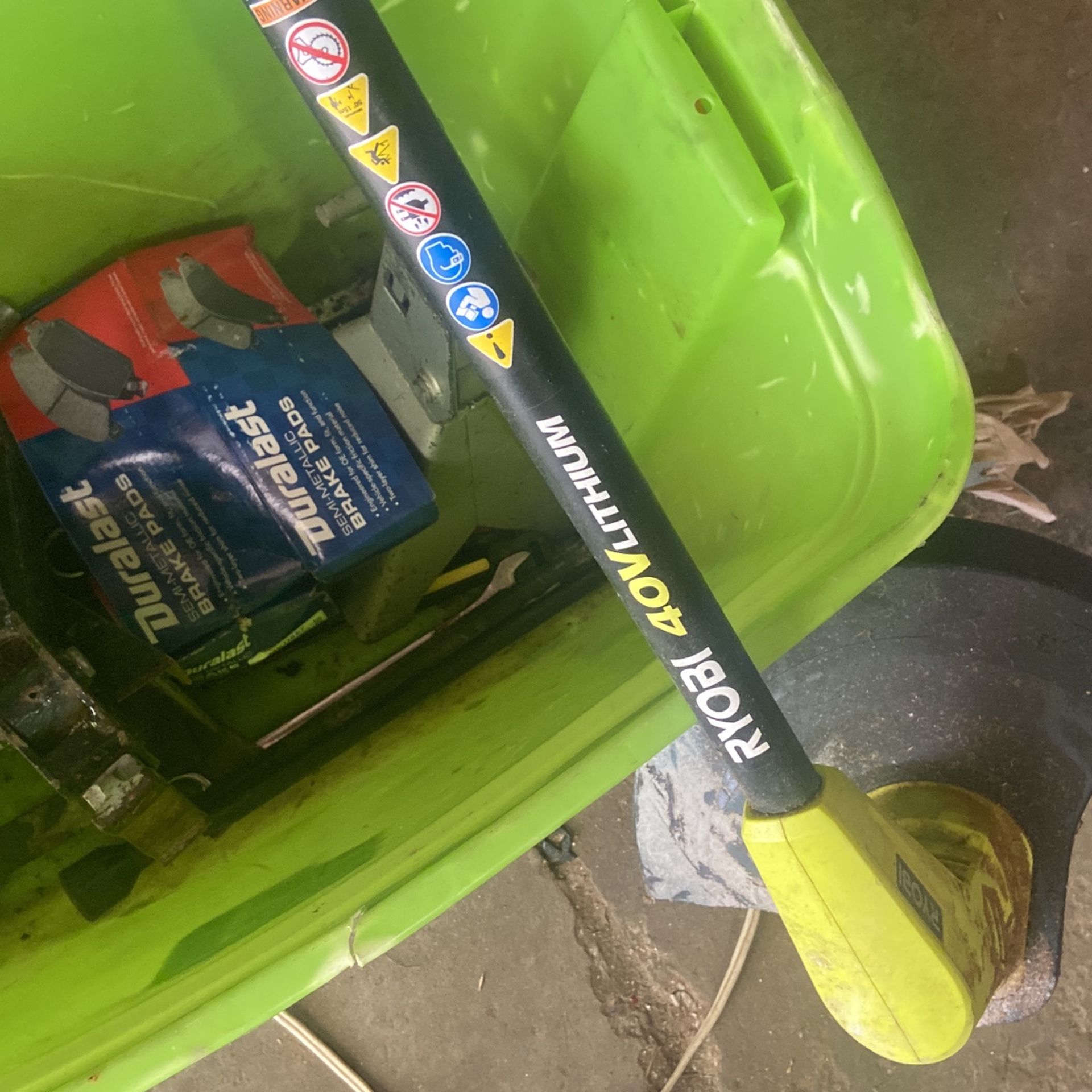 40v Ryobi Weed Eater