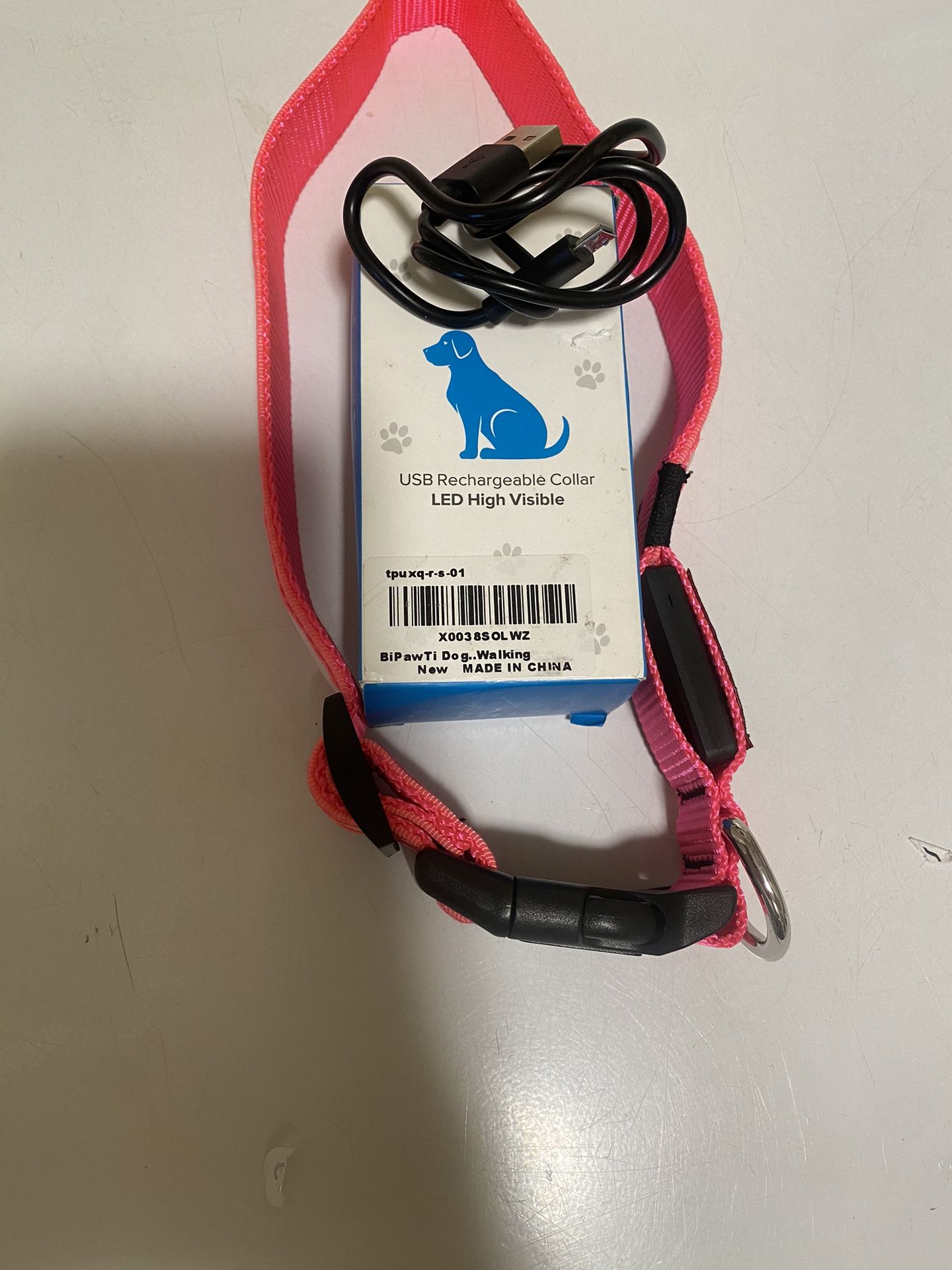 Medium LED rechargeable light up Collar 