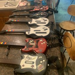 6 Guitar Hero Guitars 4 Wii / 2 Ps2 With Wire 