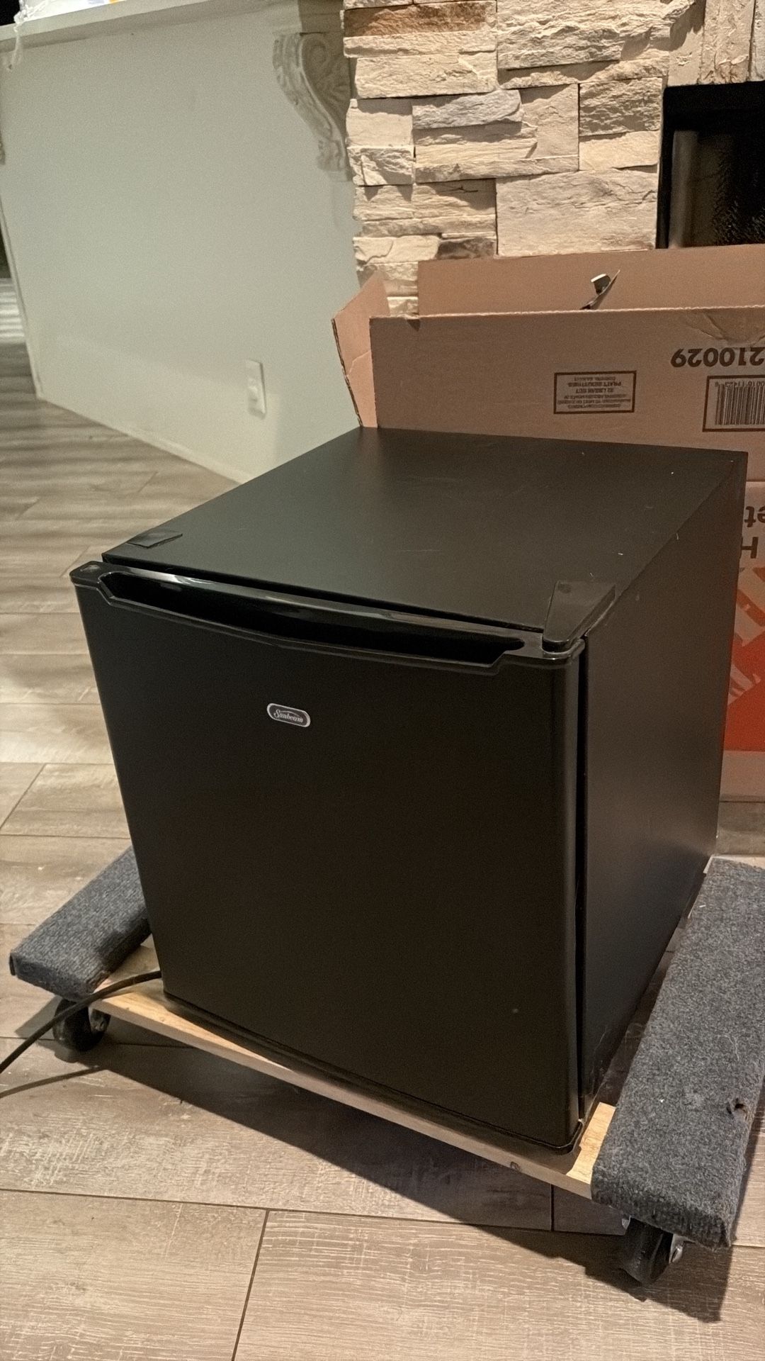 Mini Fridge
