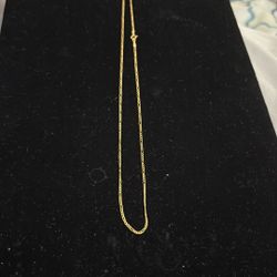 Necklace made in 10 k gold length 16 inches