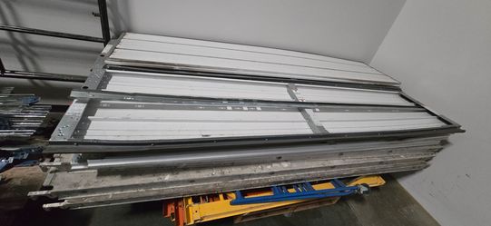 12ft Commercial Sectional Garage Door Panels / Puerta de Almacén Industrial