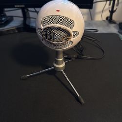 Logitech for Creators Blue Snowball iCE USB Microphone for PC, Mac - White