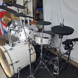 Electronic Drum Set Bundle, Roland Module 