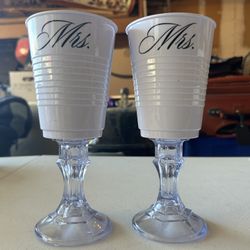 Mrs. And Mrs. Solo Wine Cups