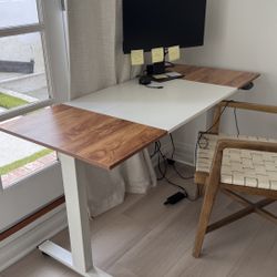 Standing desk 