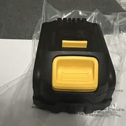 Brand New DEWALT 20V MAX 5.0Ah Lithium-Ion Battery (DCB205)