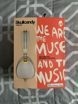 Skullcandy Standout Over-Ear Headphones
