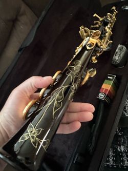 Nice Black and Gold Straight Soprano Saxophone with New Box of Reeds $380 Firm
