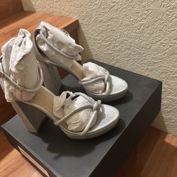 #6 Y 6 1/2 Nuevos Y Unos Tienen Una Puesta 30 Y 25 Dólares 