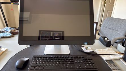 Dell Inspiron One 2330