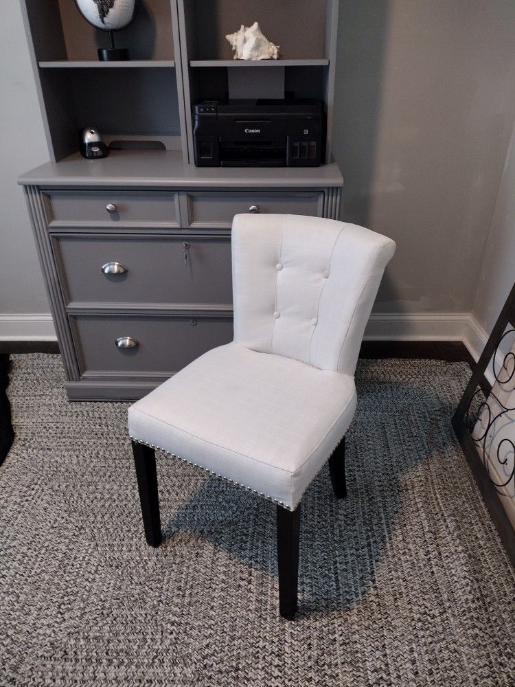 Beautiful World Market Desk Or Accent Chair