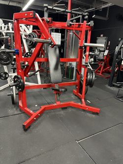 Hammer Strength Wide Chest Press