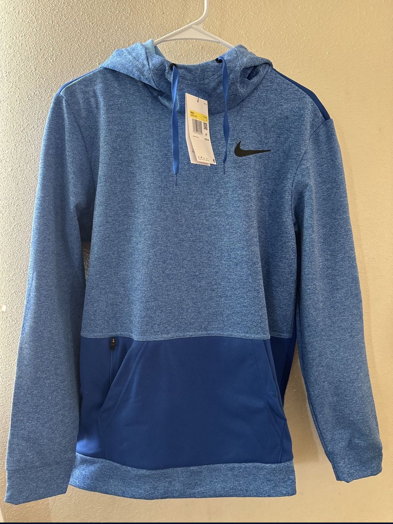 Men’s NIKE hoodie