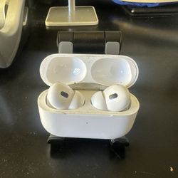 2nd Generation Wireless AirPods Apple 