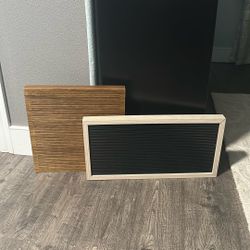 Letterboards with letters included 