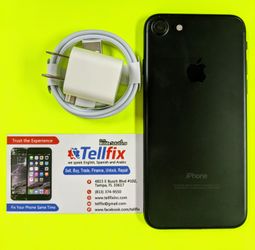 iPhone 7. 32/128GB. Factory Unlocked 🔓 Like new condition. With warranty.