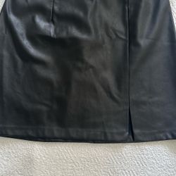 Women’s Pleather Skirt